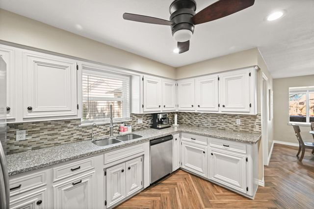 11726 Knobcrest Drive, Houston, TX 77070