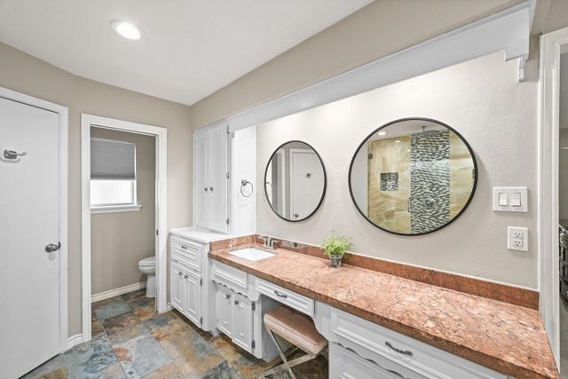 11726 Knobcrest Drive, Houston, TX 77070