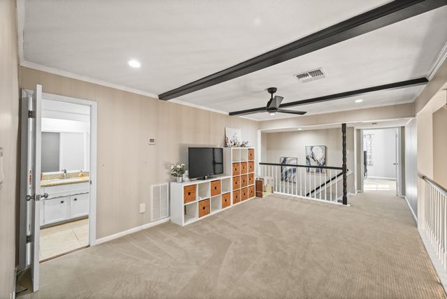 11726 Knobcrest Drive, Houston, TX 77070