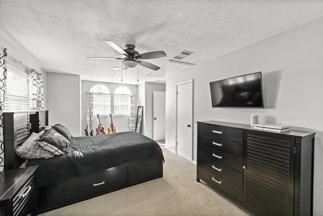 11726 Knobcrest Drive, Houston, TX 77070