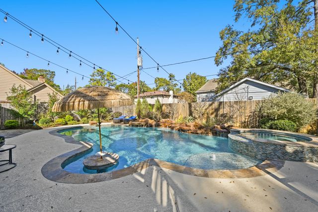 11726 Knobcrest Drive, Houston, TX 77070