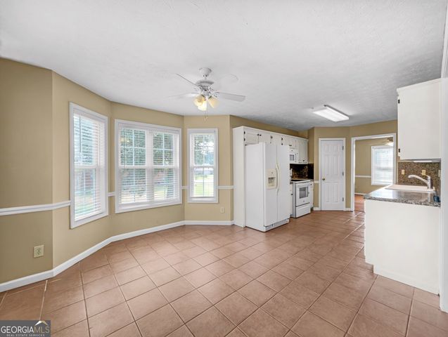 425 Freedom Drive, Mcdonough, GA 30252