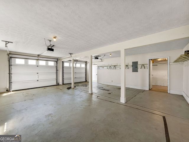 425 Freedom Drive, Mcdonough, GA 30252