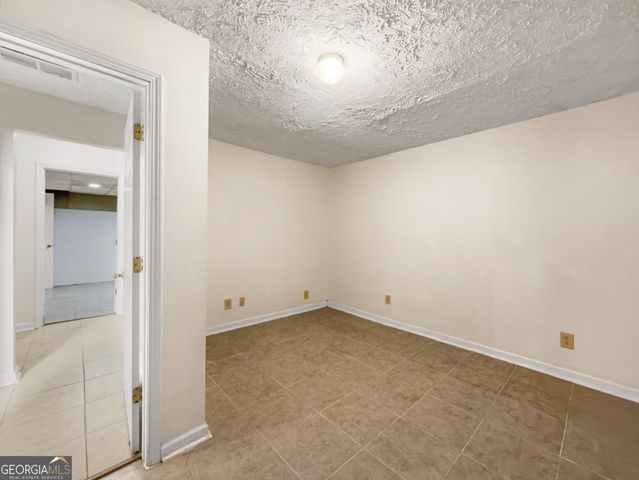 425 Freedom Drive, Mcdonough, GA 30252
