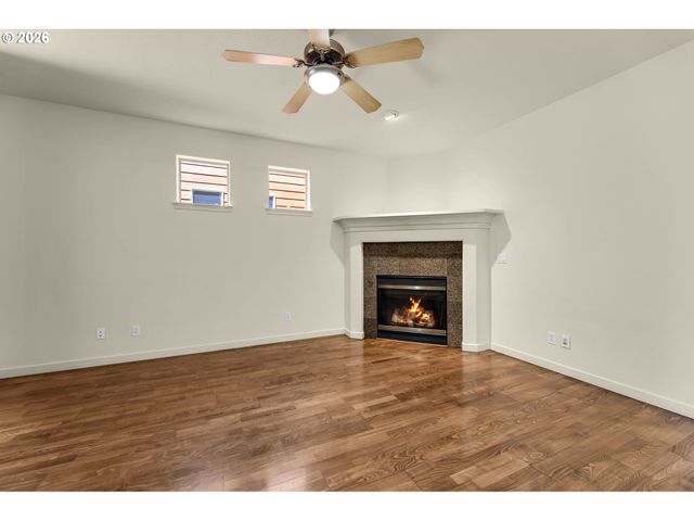 16018 Sw 77TH Ter, Portland, OR 97224