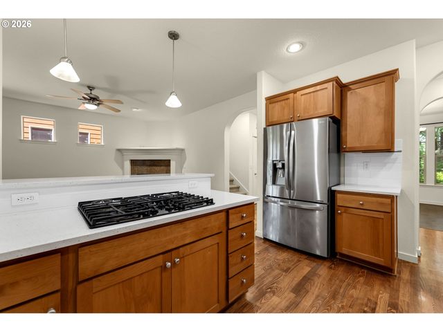 16018 Sw 77TH Ter, Portland, OR 97224