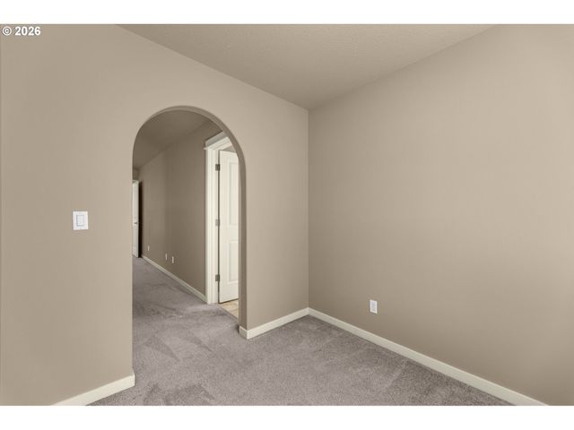 16018 Sw 77TH Ter, Portland, OR 97224