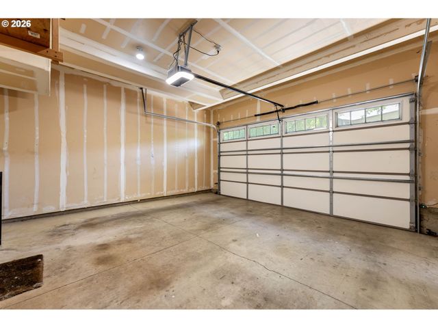 16018 Sw 77TH Ter, Portland, OR 97224