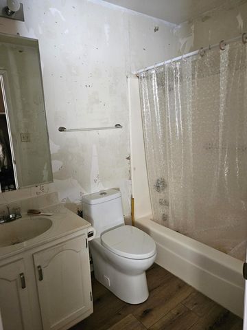 2105 Dogwood Lane, Chesterton, IN 46304