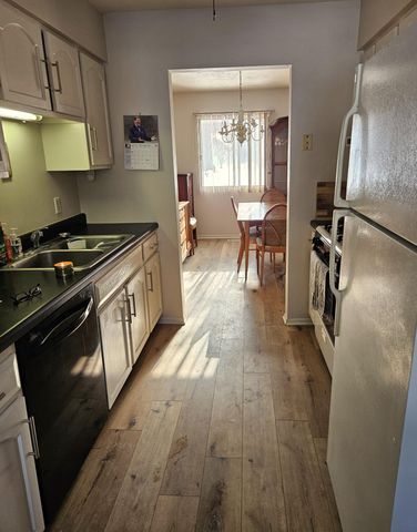 2105 Dogwood Lane, Chesterton, IN 46304