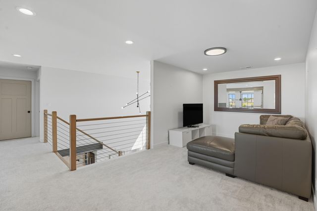 8334 W 105th Avenue, St. John, IN 46373