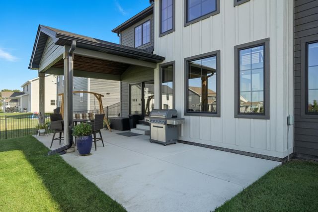 8334 W 105th Avenue, St. John, IN 46373