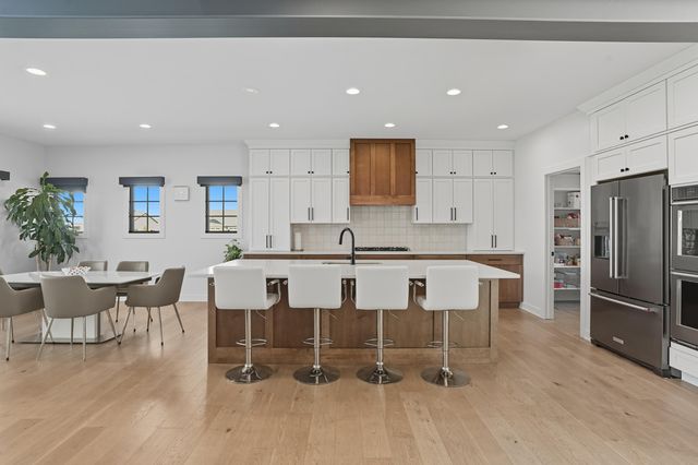 8334 W 105th Avenue, St. John, IN 46373