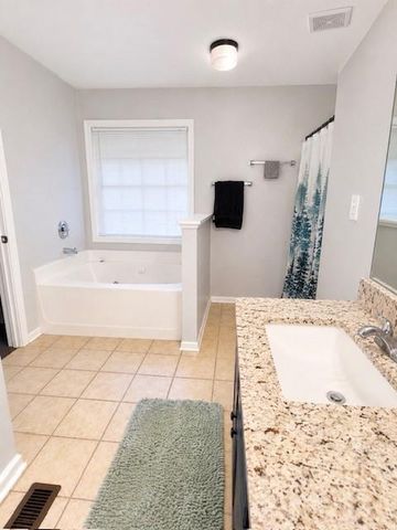 151 Twin Oaks Drive, Calhoun, GA 30701