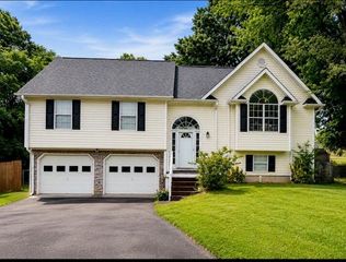 151 Twin Oaks Drive, Calhoun, GA 30701