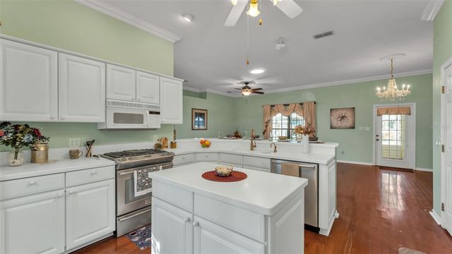 126 HOMEWOOD DRIVE, Winter Haven, FL 33880