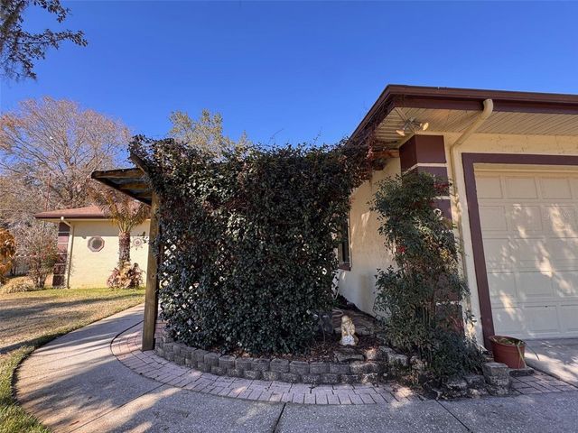 126 HOMEWOOD DRIVE, Winter Haven, FL 33880