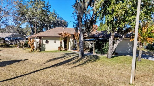126 HOMEWOOD DRIVE, Winter Haven, FL 33880