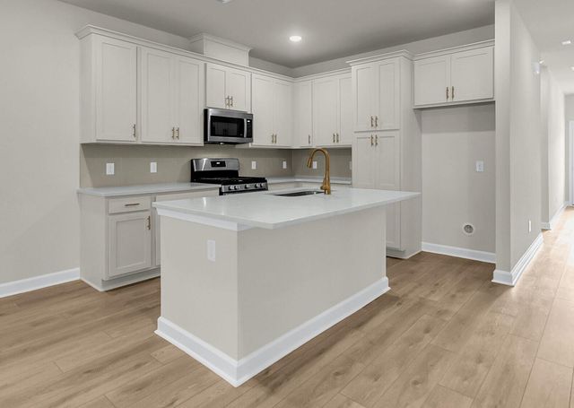 1050 Dusk Drive, Summerville, SC 29486