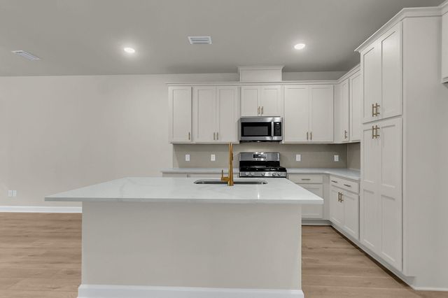1050 Dusk Drive, Summerville, SC 29486