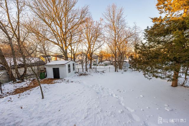 25 Dane Street, Sayreville, NJ 08872