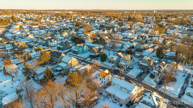 25 Dane Street, Sayreville, NJ 08872