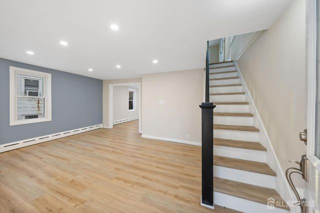 25 Dane Street, Sayreville, NJ 08872