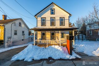 25 Dane Street, Sayreville, NJ 08872