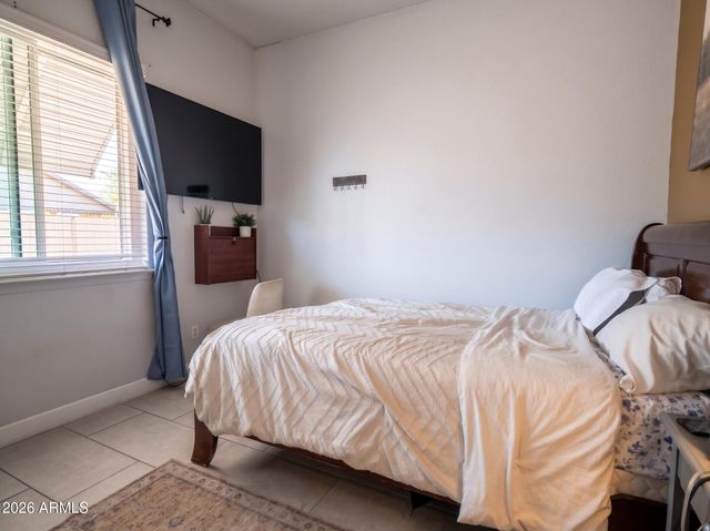 7328 N 81ST Drive, Glendale, AZ 85303