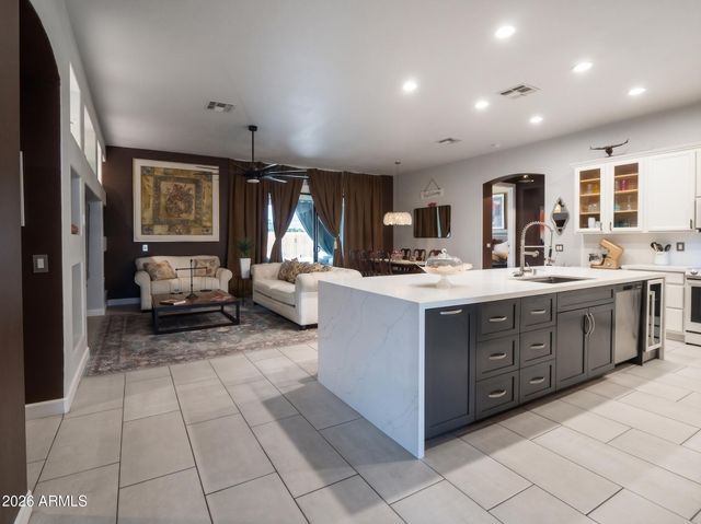 7328 N 81ST Drive, Glendale, AZ 85303