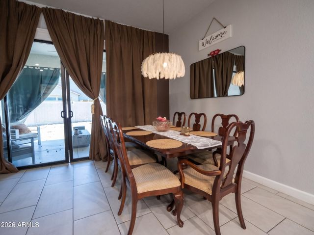 7328 N 81ST Drive, Glendale, AZ 85303