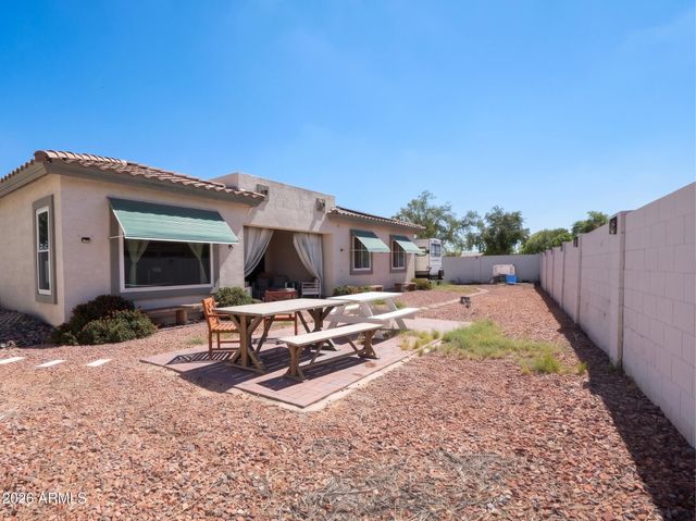 7328 N 81ST Drive, Glendale, AZ 85303