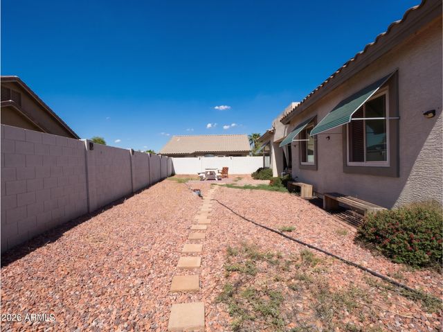 7328 N 81ST Drive, Glendale, AZ 85303