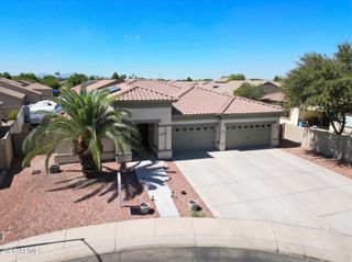 7328 N 81ST Drive, Glendale, AZ 85303