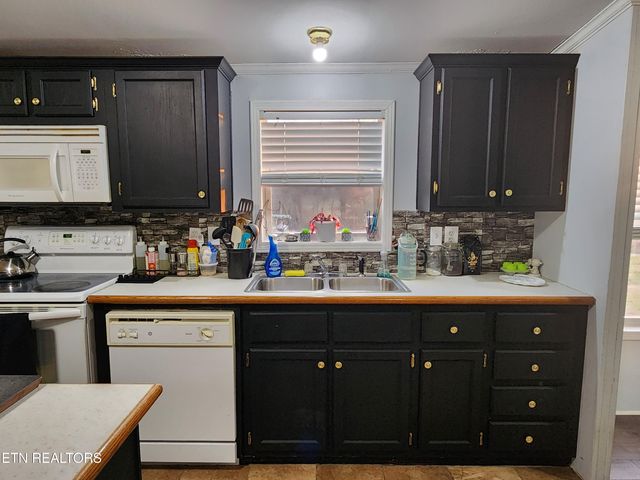 1679 Kingtown Road Rd, Winfield, TN 37892