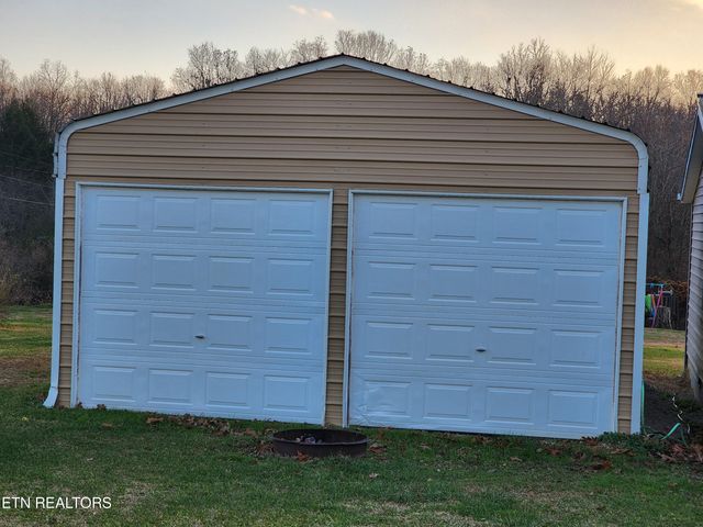 1679 Kingtown Road Rd, Winfield, TN 37892