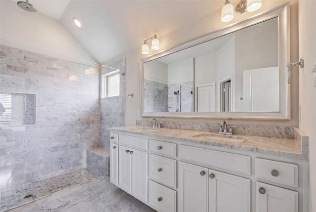 536 Inwood Street, Benbrook, TX 76126