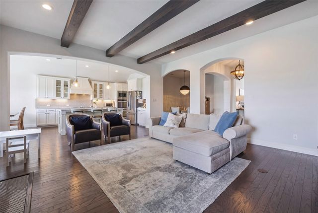 536 Inwood Street, Benbrook, TX 76126