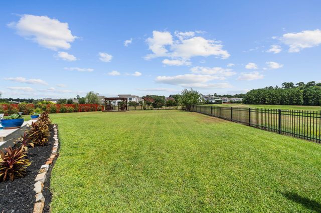 7123 Julie Pond Lane, Spring, TX 77389