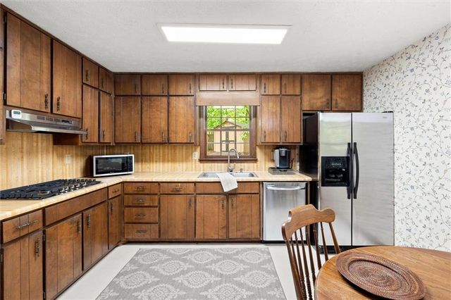 3379 Mountain Hollow Drive, Marietta, GA 30062