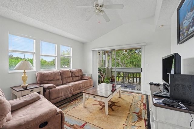 115 112TH AVENUE NE 726, St Petersburg, FL 33716
