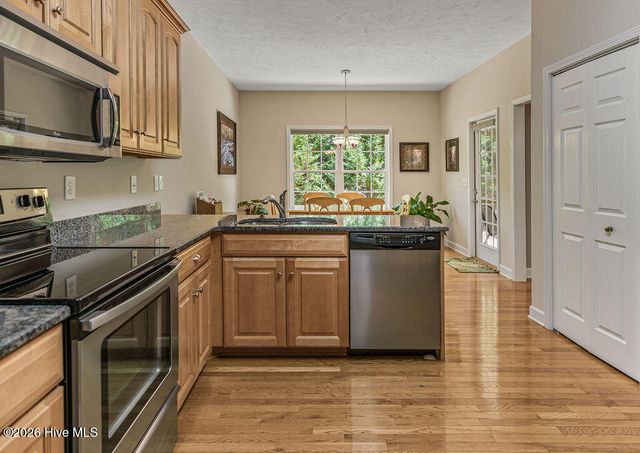 790 Diamondhead Drive S, Pinehurst, NC 28374