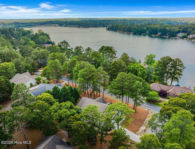 790 Diamondhead Drive S, Pinehurst, NC 28374