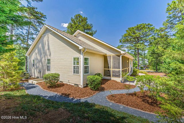 790 Diamondhead Drive S, Pinehurst, NC 28374