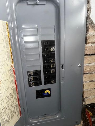 1107 N Fountain Avenue, Springfield, OH 45504