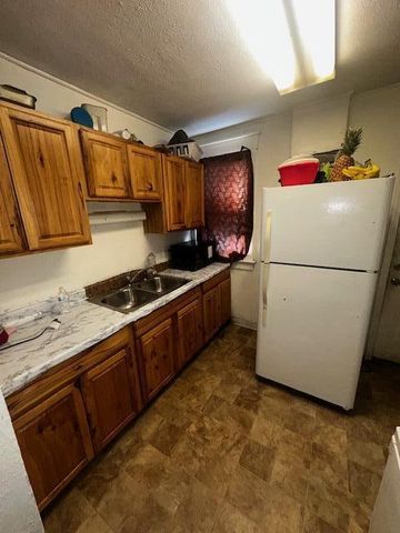 1107 N Fountain Avenue, Springfield, OH 45504