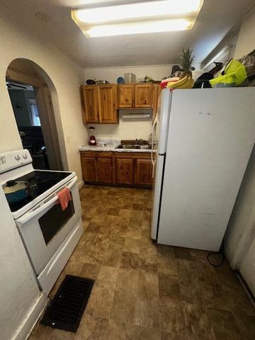 1107 N Fountain Avenue, Springfield, OH 45504