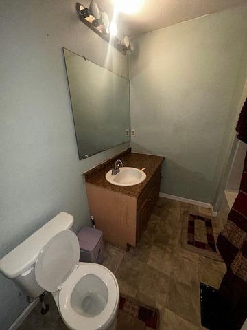 1107 N Fountain Avenue, Springfield, OH 45504