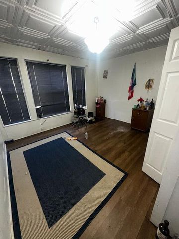 1107 N Fountain Avenue, Springfield, OH 45504