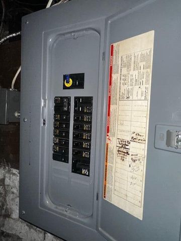 1107 N Fountain Avenue, Springfield, OH 45504